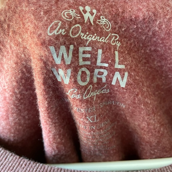 Pink Sweatshirt by Well Worn- Size XL - Picture 2 of 3